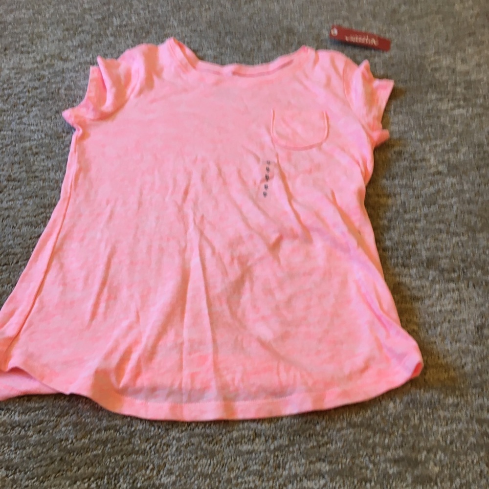Pink teen shirt